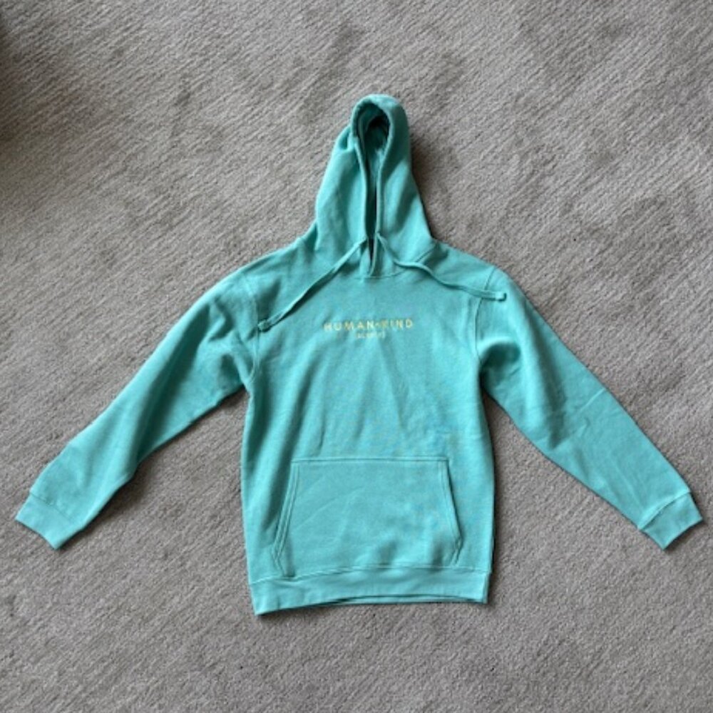 Wear The Peace Women's Oversized Hoodie Sweatshirt in Perfect Condition